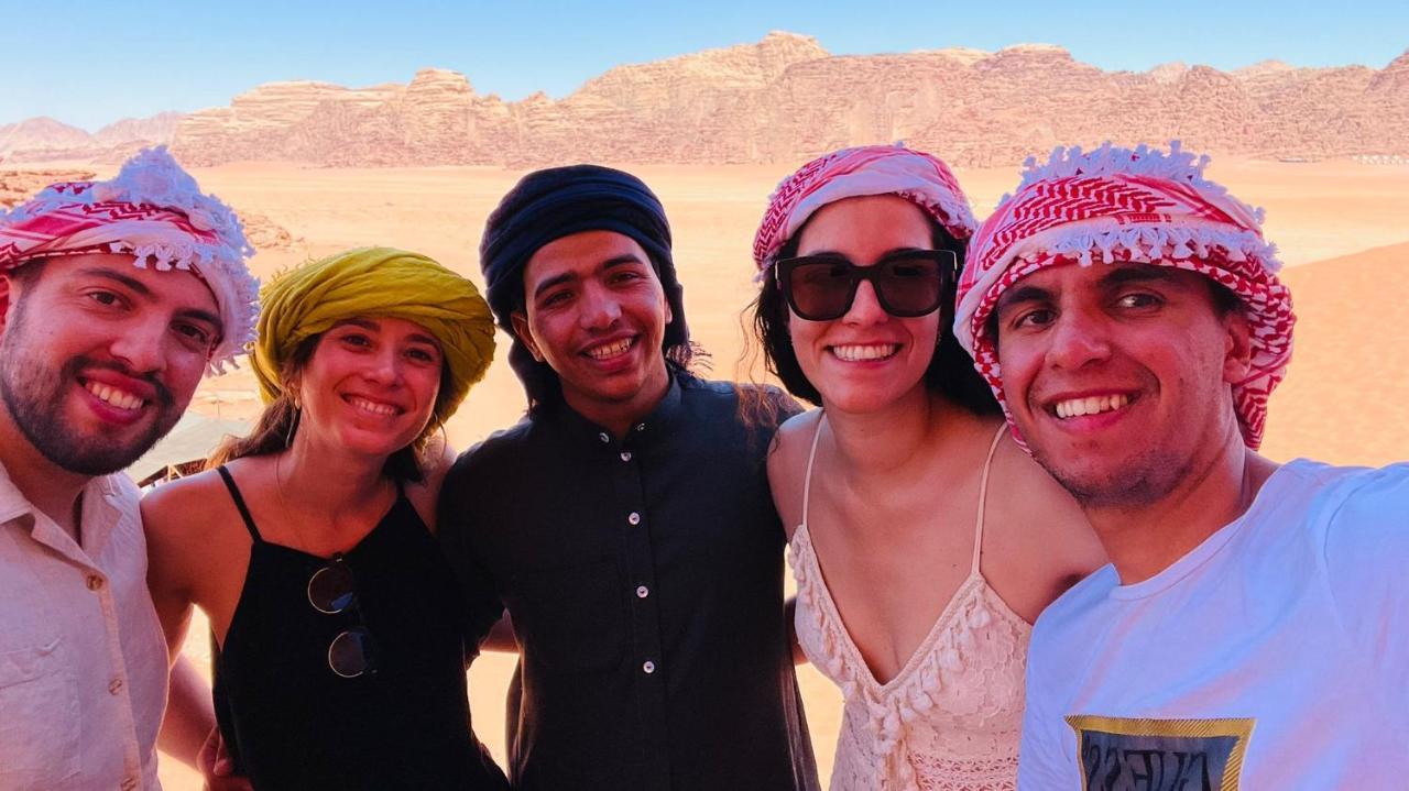 Hotel Bedouin Tours Camp Wadi Rum Esterno foto