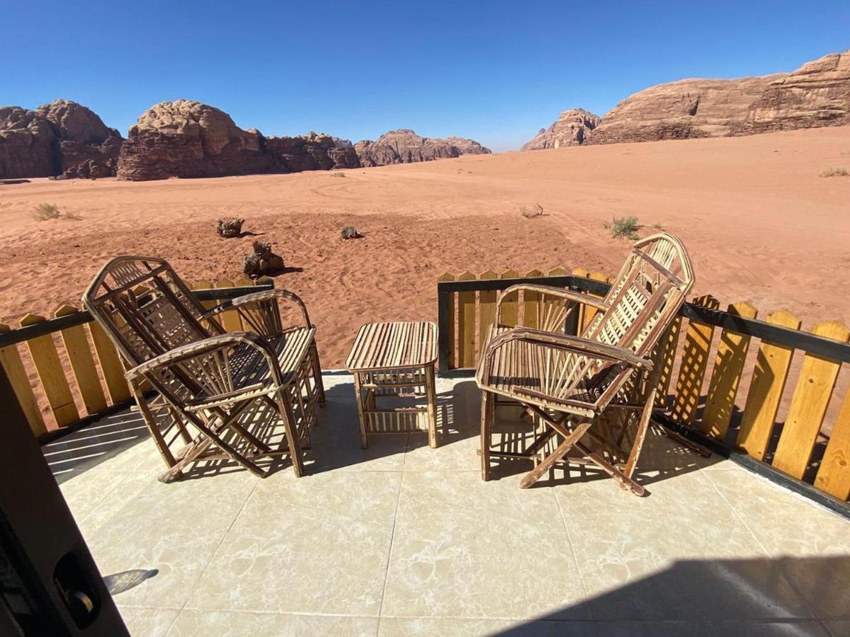 Hotel Bedouin Tours Camp Wadi Rum Esterno foto