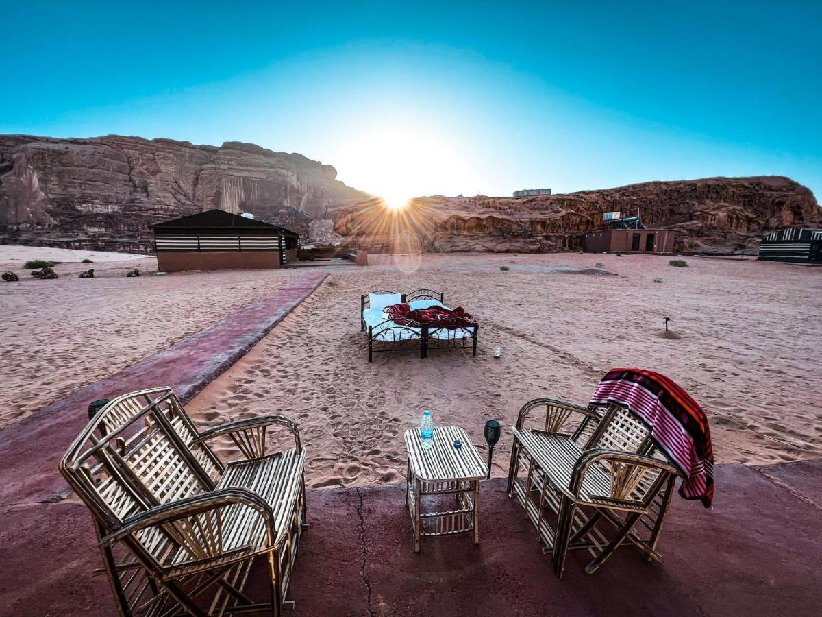 Hotel Bedouin Tours Camp Wadi Rum Esterno foto