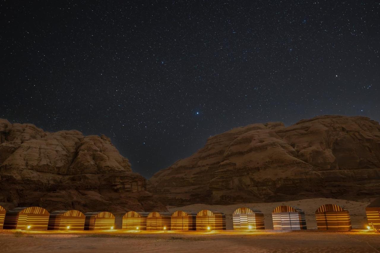 Hotel Bedouin Tours Camp Wadi Rum Esterno foto